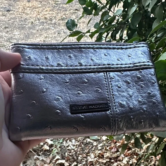 Steve Madden Shimmering Silver Wristlet - Picture 5 of 15